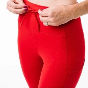 ZYIA red battleship pocket luxe legging size 8/10